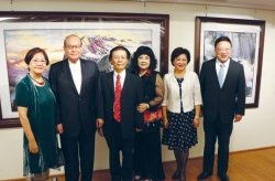 蔡雪貞畫作 國泰世華藝術中心展出